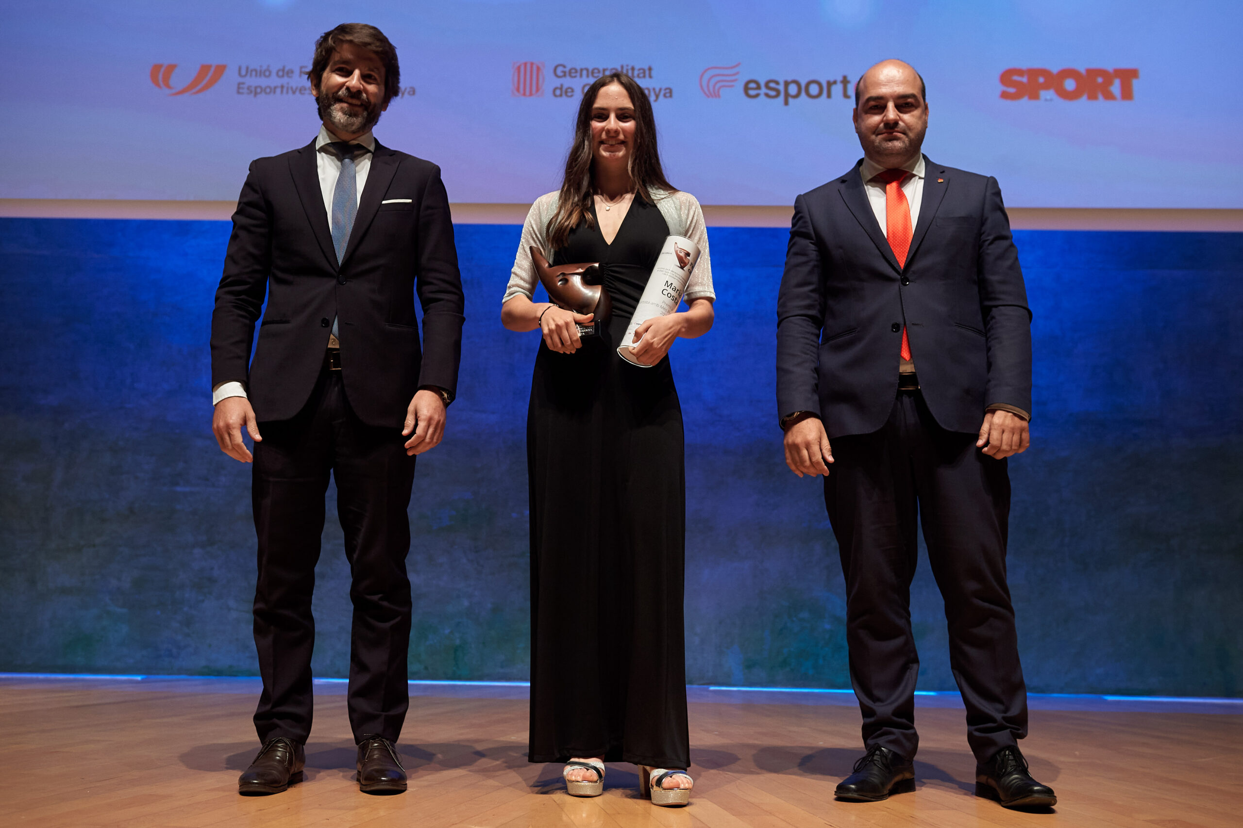 Maria Costa premiada